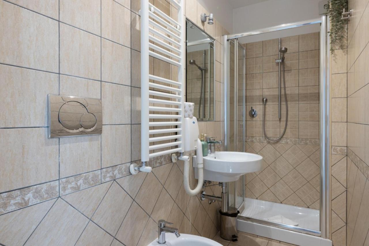 San Pietro 5 Stelle Prestigious Rooms روما المظهر الخارجي الصورة